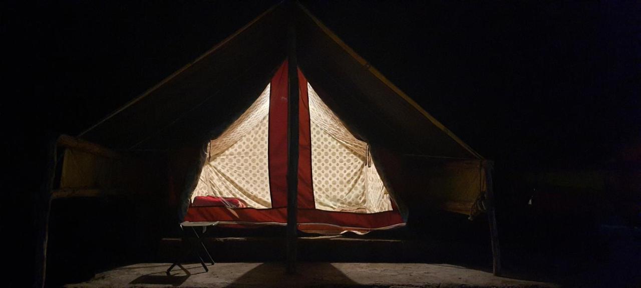 Himtrek Riverside Camps & Hostel Manali エクステリア 写真